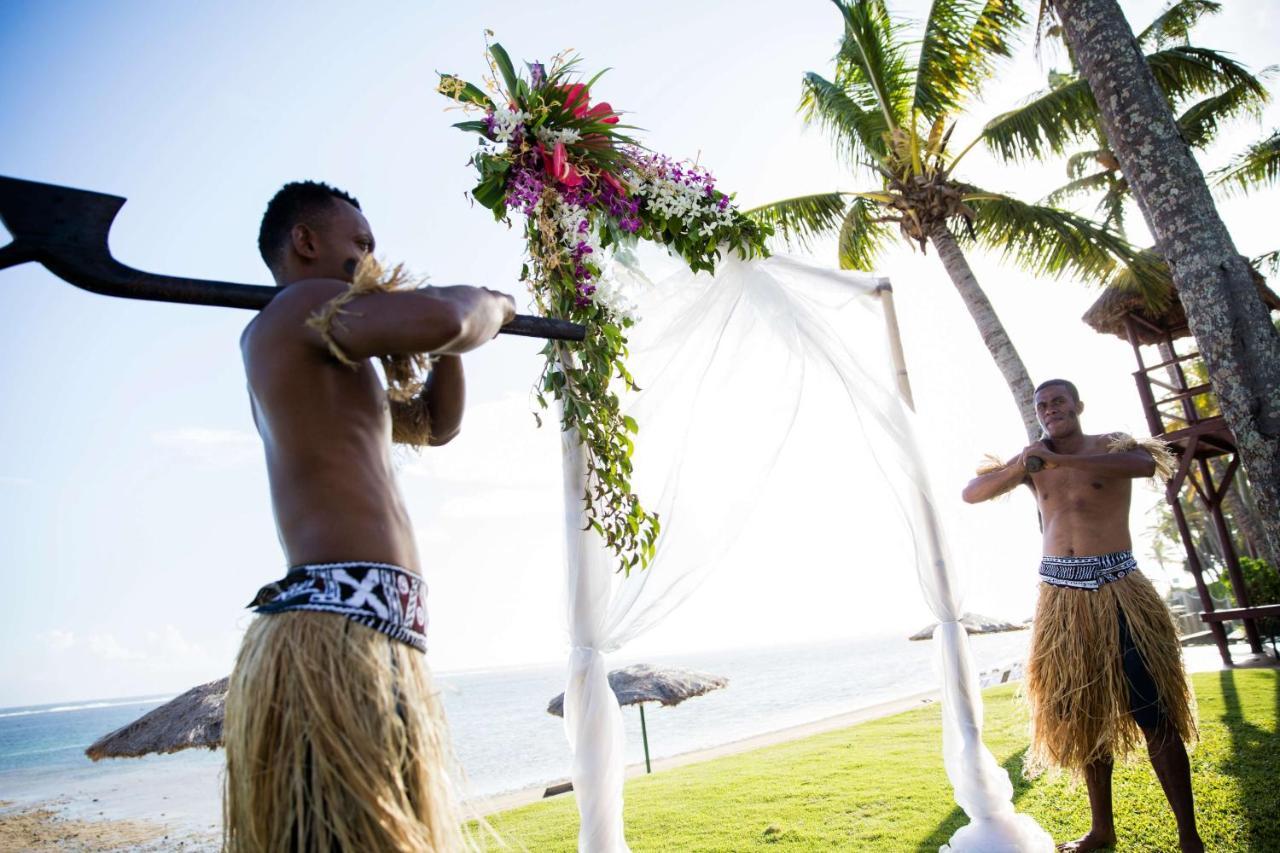 Outrigger Fiji Beach Resort Korotogo Exterior photo A Samoan wedding