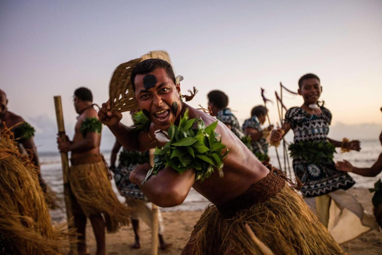Outrigger Fiji Beach Resort Korotogo Exterior photo A dancer from the Malaita province