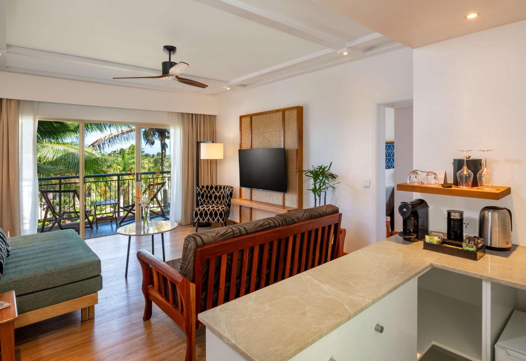Outrigger Fiji Beach Resort Korotogo Exterior photo A suite at the Hilton Maldives